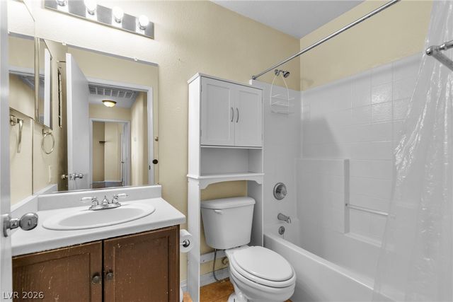 6673 Diamond Care Drive, Las Vegas, NV 89122