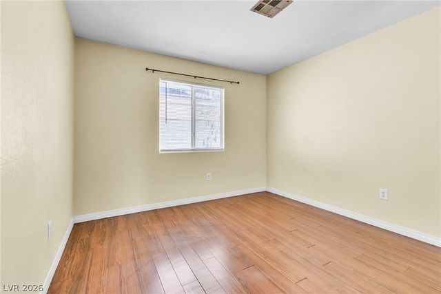 6673 Diamond Care Drive, Las Vegas, NV 89122