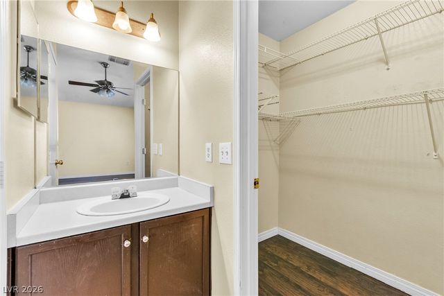 6673 Diamond Care Drive, Las Vegas, NV 89122