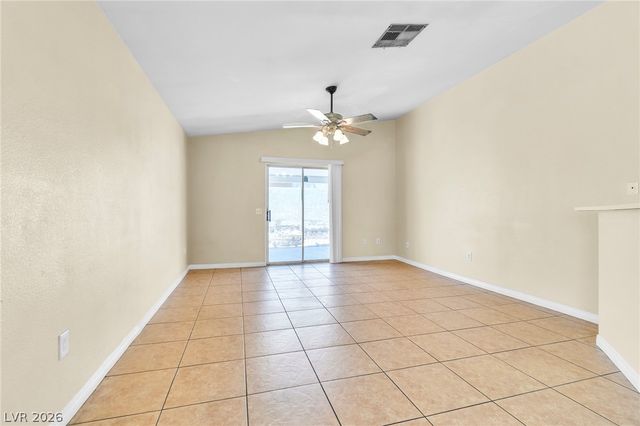 6673 Diamond Care Drive, Las Vegas, NV 89122
