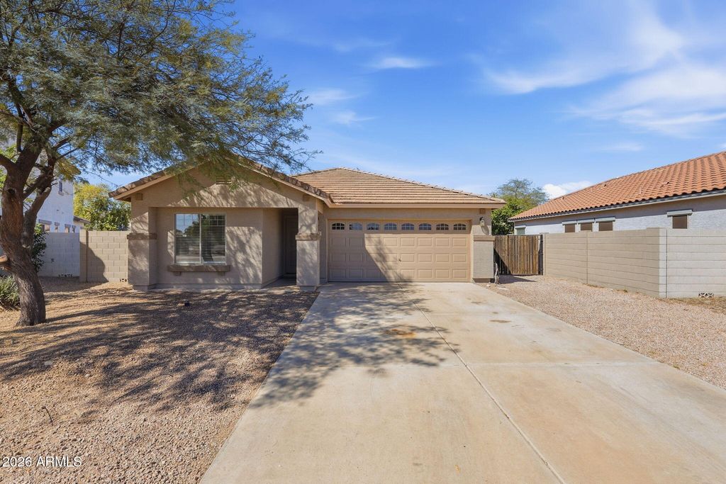 4522 E ALAMO Street, San Tan Valley, AZ 85140