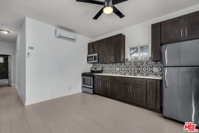 300 Patton Street, Los Angeles, CA 90026