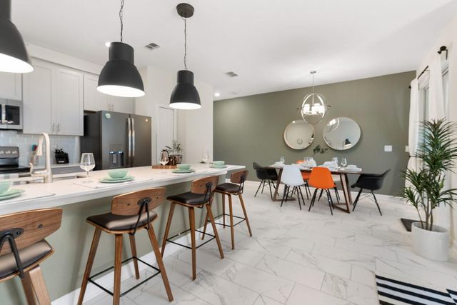 278 OCEAN COURSE AVENUE, Davenport, FL 33896