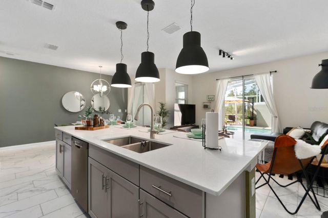 278 OCEAN COURSE AVENUE, Davenport, FL 33896