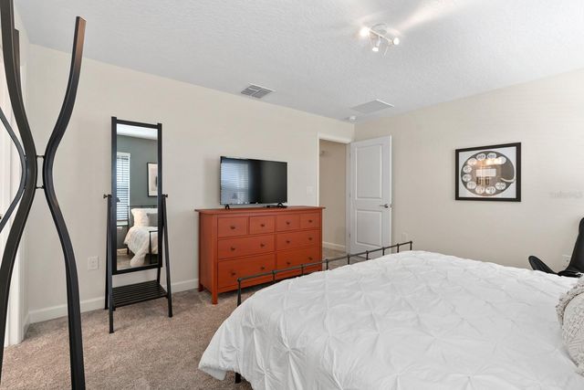 278 OCEAN COURSE AVENUE, Davenport, FL 33896