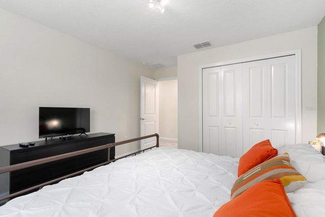 278 OCEAN COURSE AVENUE, Davenport, FL 33896