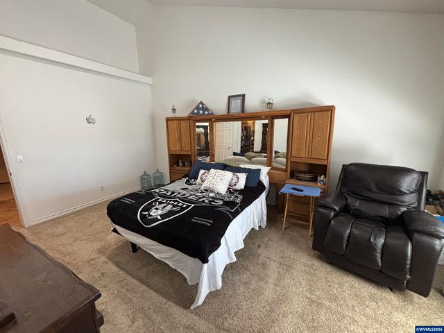 542 Lakefair Pl N, Keizer, OR 97303