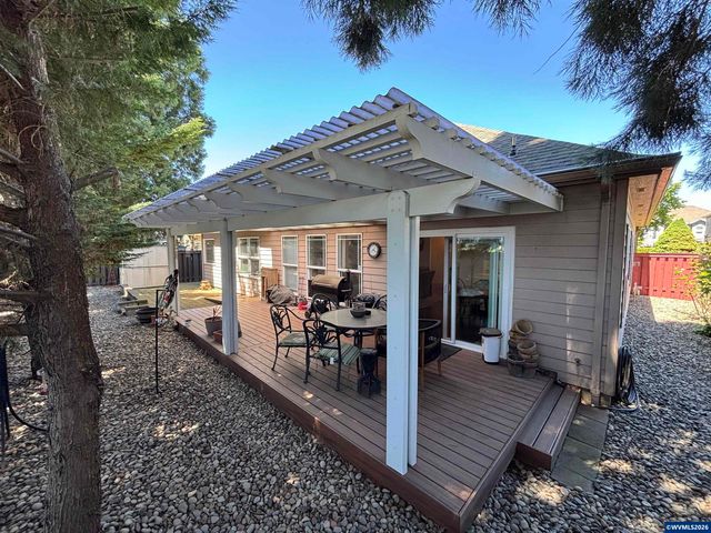 542 Lakefair Pl N, Keizer, OR 97303