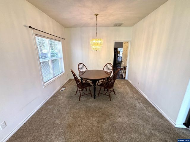 542 Lakefair Pl N, Keizer, OR 97303