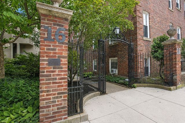 16 Chauncy St B, Cambridge, MA 02138