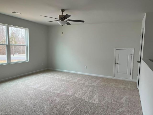 629 Cam Circle, High Point, NC 27265