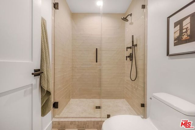 2179 Linda Flora Drive, Los Angeles, CA 90077