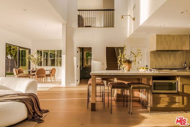2179 Linda Flora Drive, Los Angeles, CA 90077