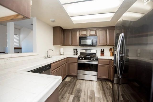 2290 Indigo Hills Drive 6, Corona, CA 92879