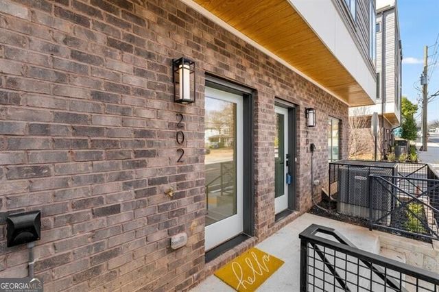 1237 Memorial Drive SE 305, Atlanta, GA 30316