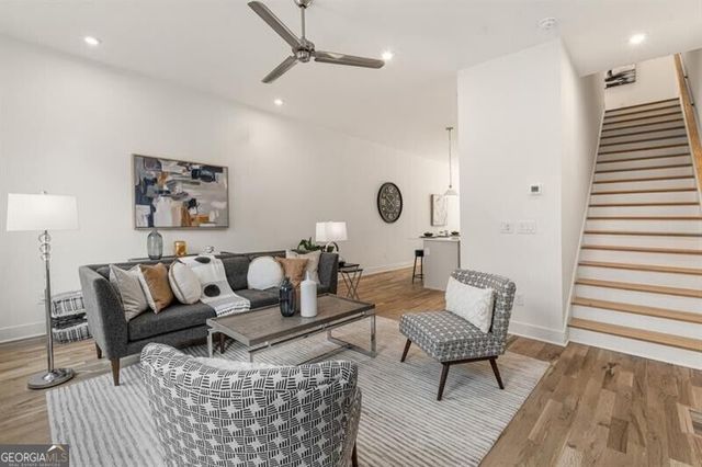 1237 Memorial Drive SE 305, Atlanta, GA 30316