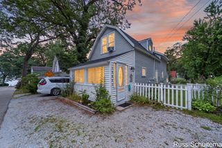 15831 Cherry Street, Spring Lake, MI 49456