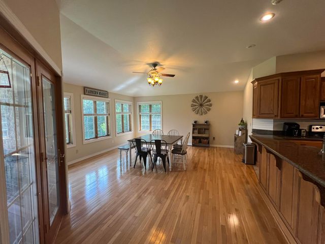 7876 County Road 3400, Mountain View, MO 65548