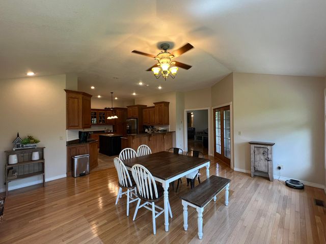 7876 County Road 3400, Mountain View, MO 65548