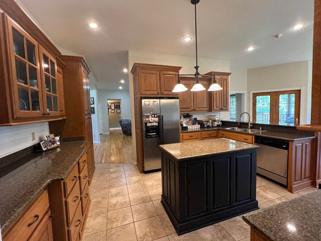 7876 County Road 3400, Mountain View, MO 65548