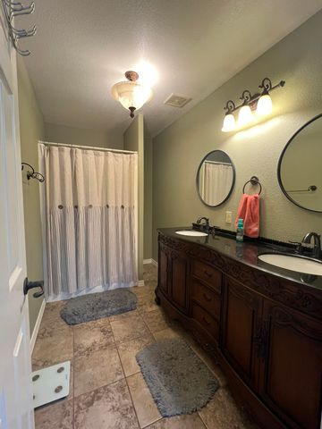 7876 County Road 3400, Mountain View, MO 65548