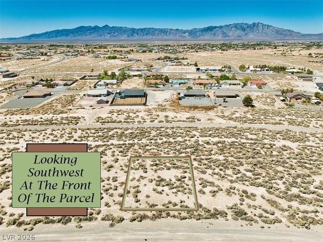 961 East Jacaranda Street, Pahrump, NV 89048