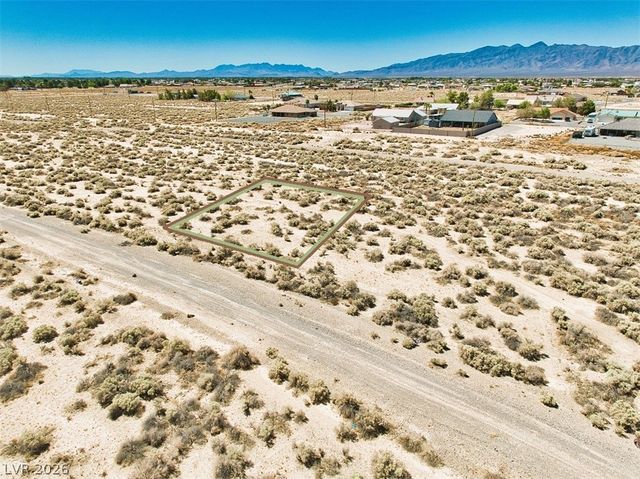 961 East Jacaranda Street, Pahrump, NV 89048