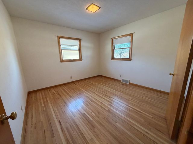 307 Richway Drive E, Albert Lea, MN 56007