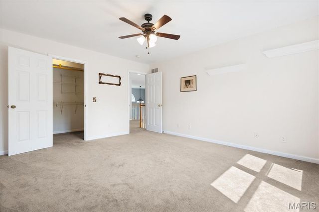 4 Hahn Estate Road, Winfield, MO 63389