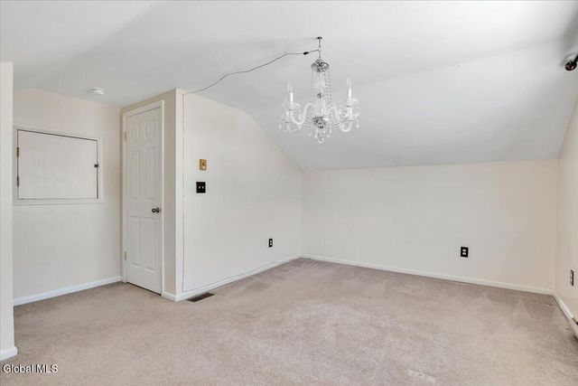 27 Lois Court, Colonie, NY 12205