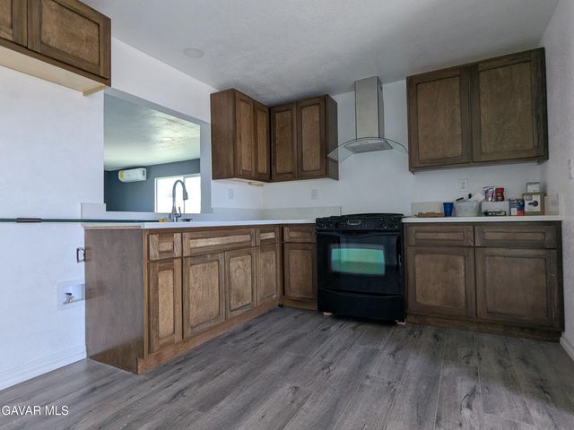 16855 Vista Del Oro Avenue, North Edwards, CA 93523