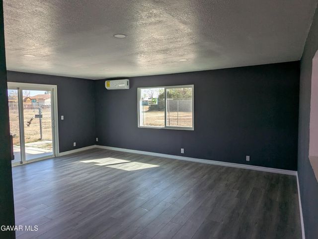 16855 Vista Del Oro Avenue, North Edwards, CA 93523