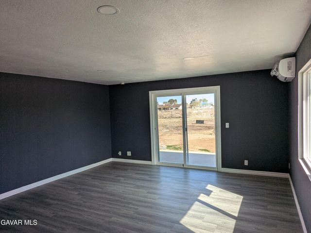 16855 Vista Del Oro Avenue, North Edwards, CA 93523