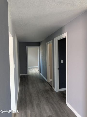 16855 Vista Del Oro Avenue, North Edwards, CA 93523