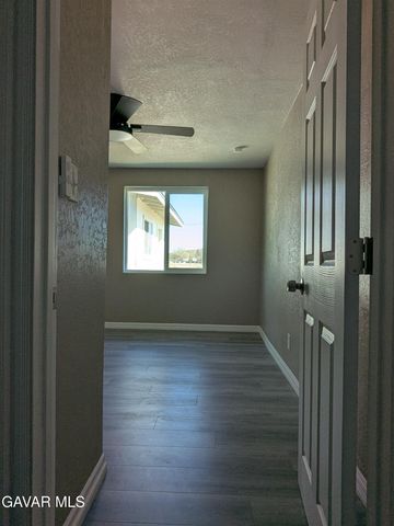 16855 Vista Del Oro Avenue, North Edwards, CA 93523