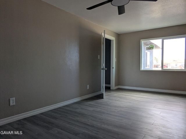 16855 Vista Del Oro Avenue, North Edwards, CA 93523