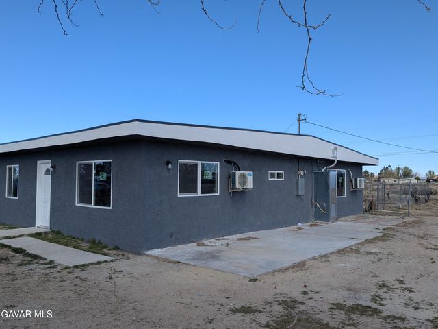 16855 Vista Del Oro Avenue, North Edwards, CA 93523