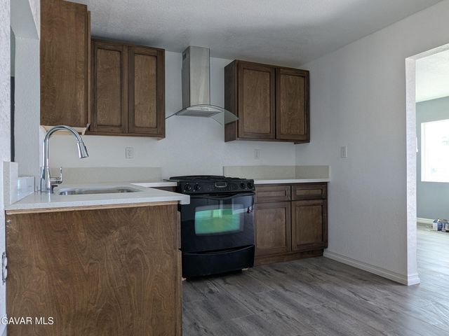 16855 Vista Del Oro Avenue, North Edwards, CA 93523