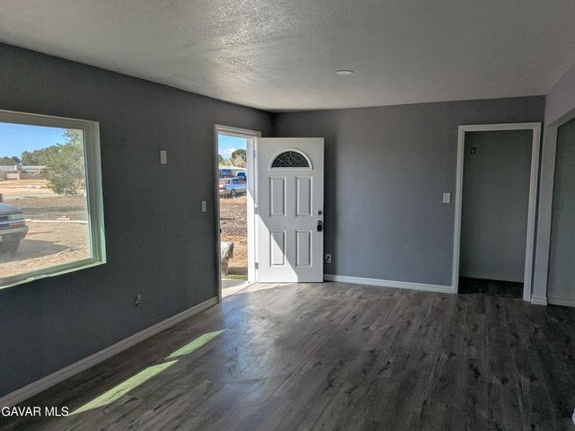 16855 Vista Del Oro Avenue, North Edwards, CA 93523