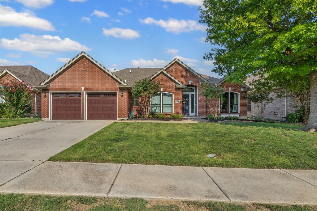 2618 Edgefield Trail, Mansfield, TX 76063