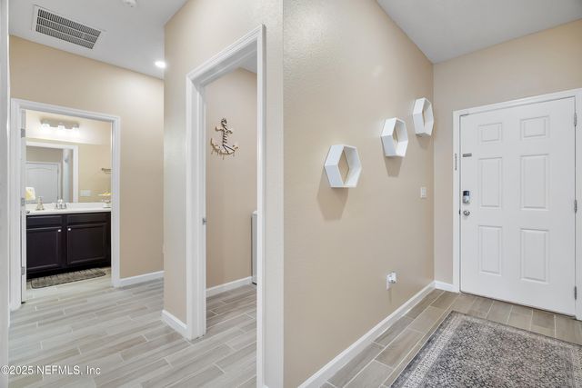 9973 PAVNES CREEK Drive, Jacksonville, FL 32222