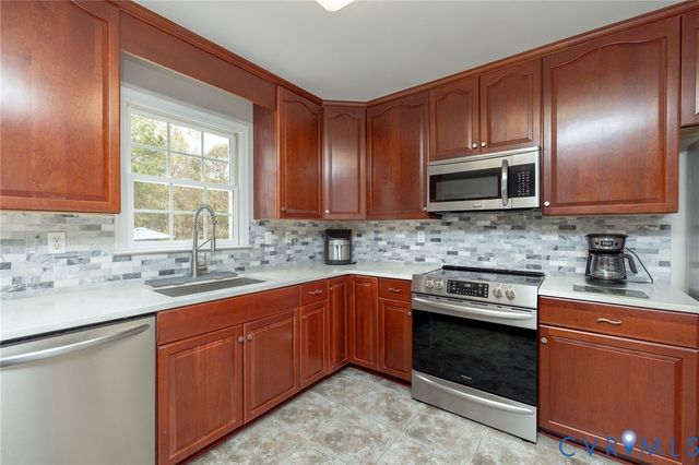 8451 Wendellshire Way, Mechanicsville, VA 23111