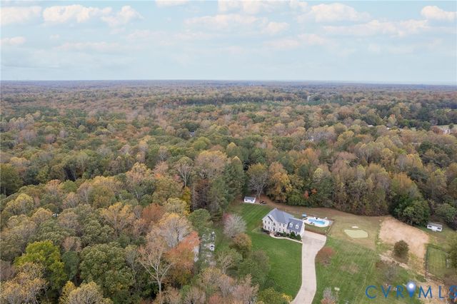 8451 Wendellshire Way, Mechanicsville, VA 23111