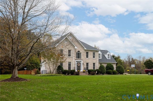 8451 Wendellshire Way, Mechanicsville, VA 23111