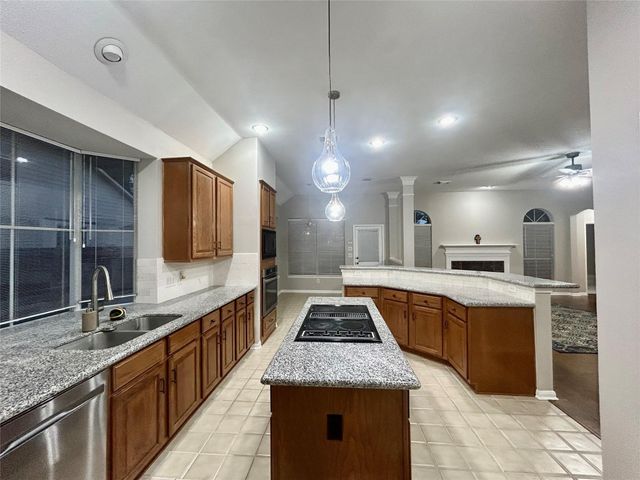16807 Laguna Springs Drive, Houston, TX 77095