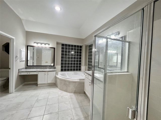 16807 Laguna Springs Drive, Houston, TX 77095