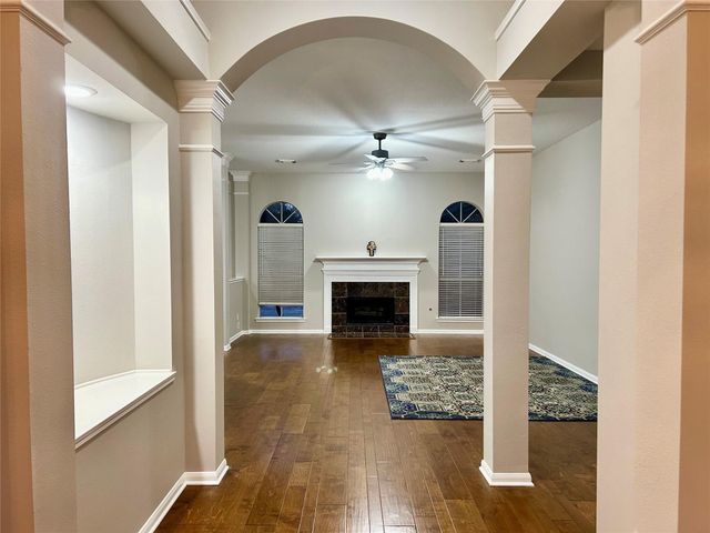 16807 Laguna Springs Drive, Houston, TX 77095