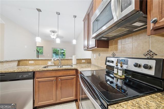 215 Semel Drive 455, Atlanta, GA 30309