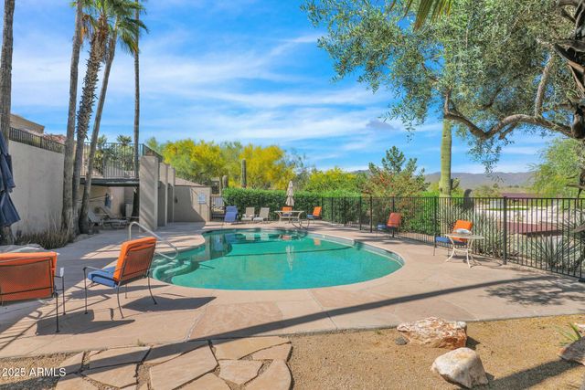 37300 N TOM DARLINGTON Drive F, Carefree, AZ 85377