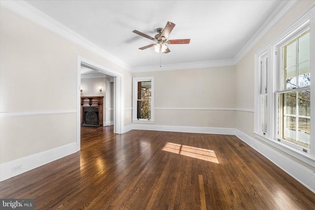 311 W MAIN ST, Purcellville, VA 20132